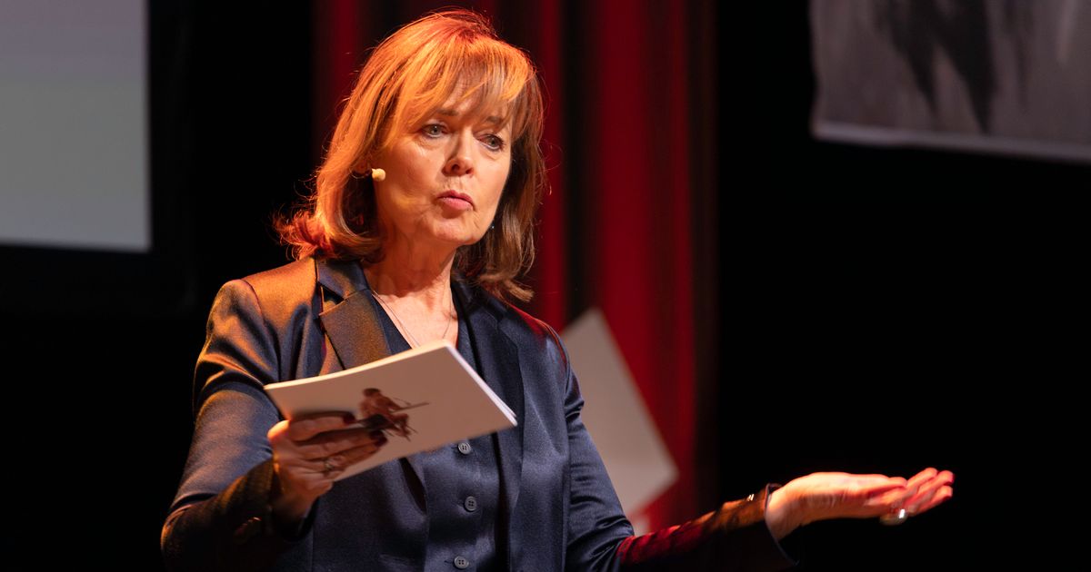 Naakt voor de rechter — Saskia Belleman, Petra Urban & Wilson Boldewijn